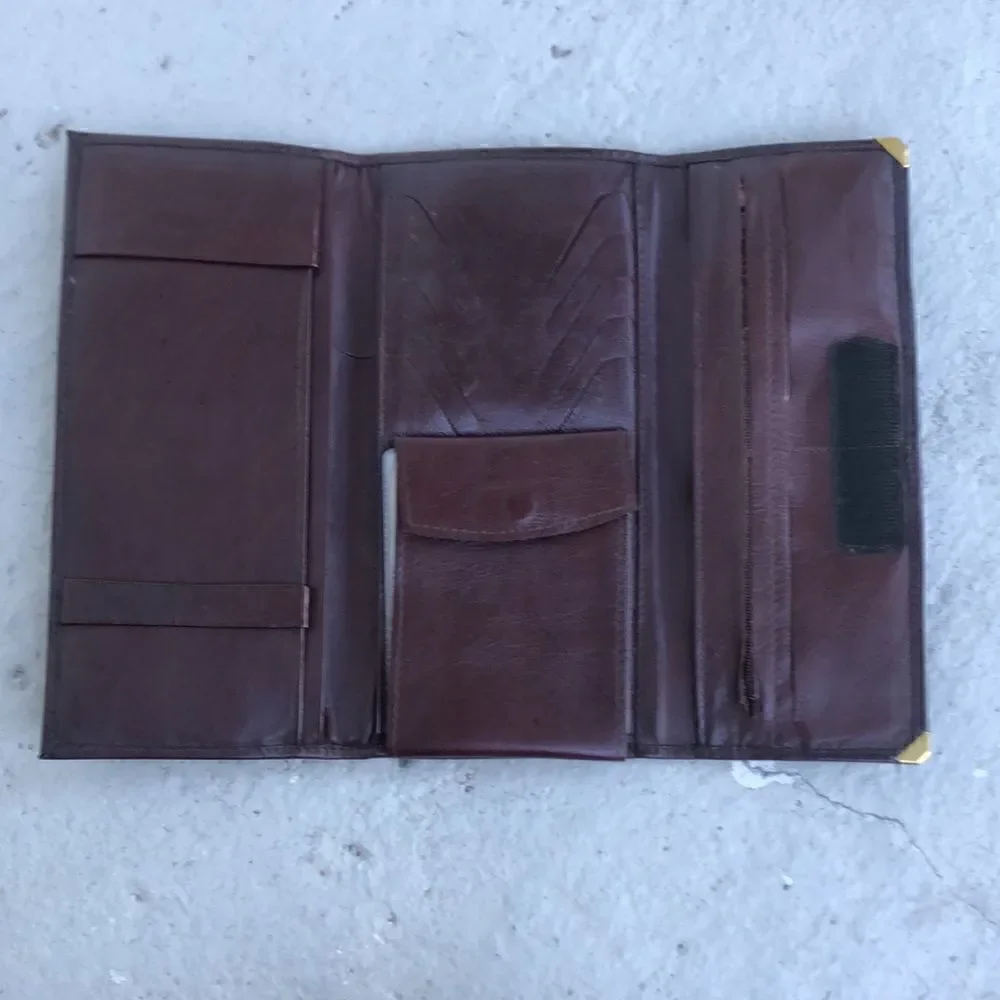 Dago wallet